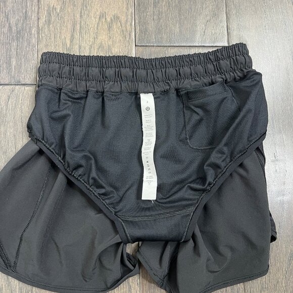 Lululemon Hotty Hot Short II *Long 4" Black - Picture 5 of 8
